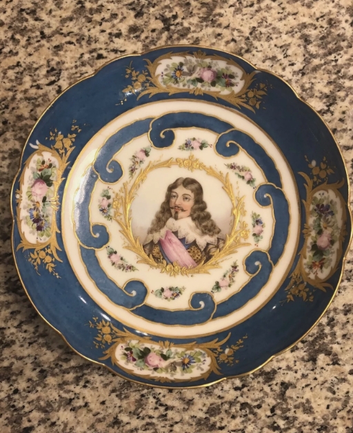 Sèvres Style Royal Céleste Tazza with Portrait of King Louis XIII in Encaustic